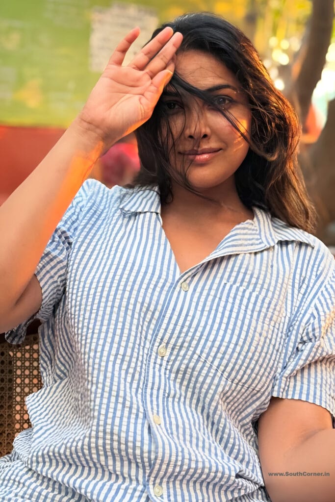 Divi Vadthya Images